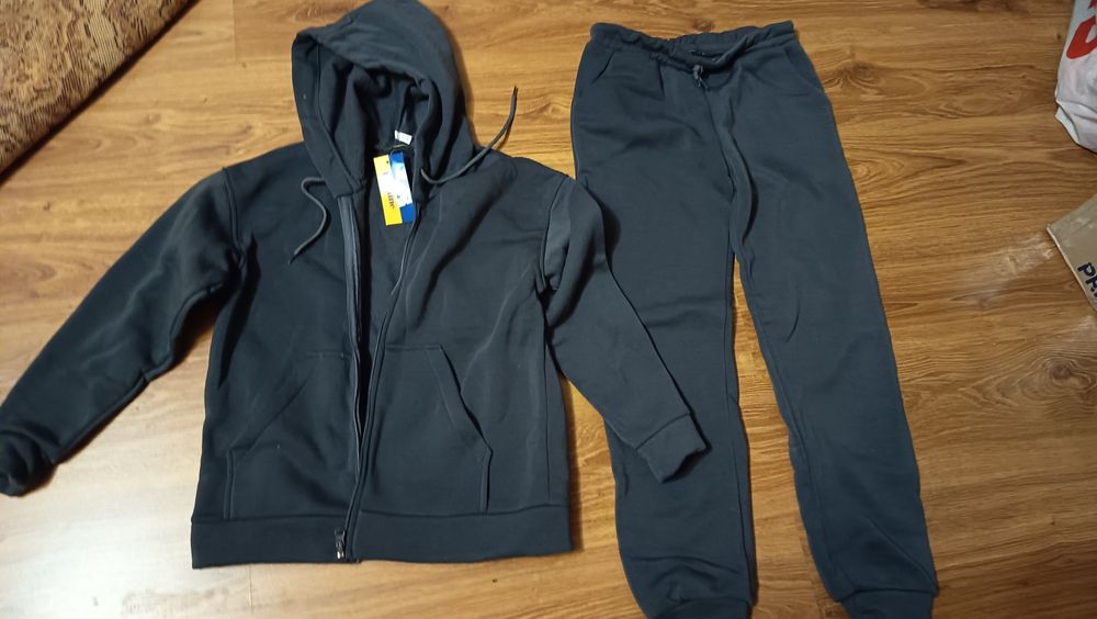 Костюм женский спортивный на флисе тринитка