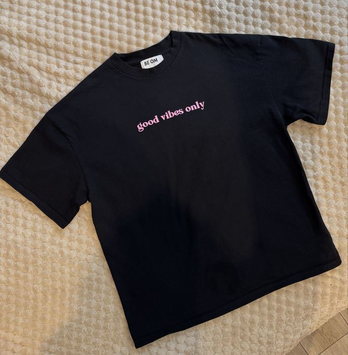 Оверсайз футболка українського бренду be om design good vibes only