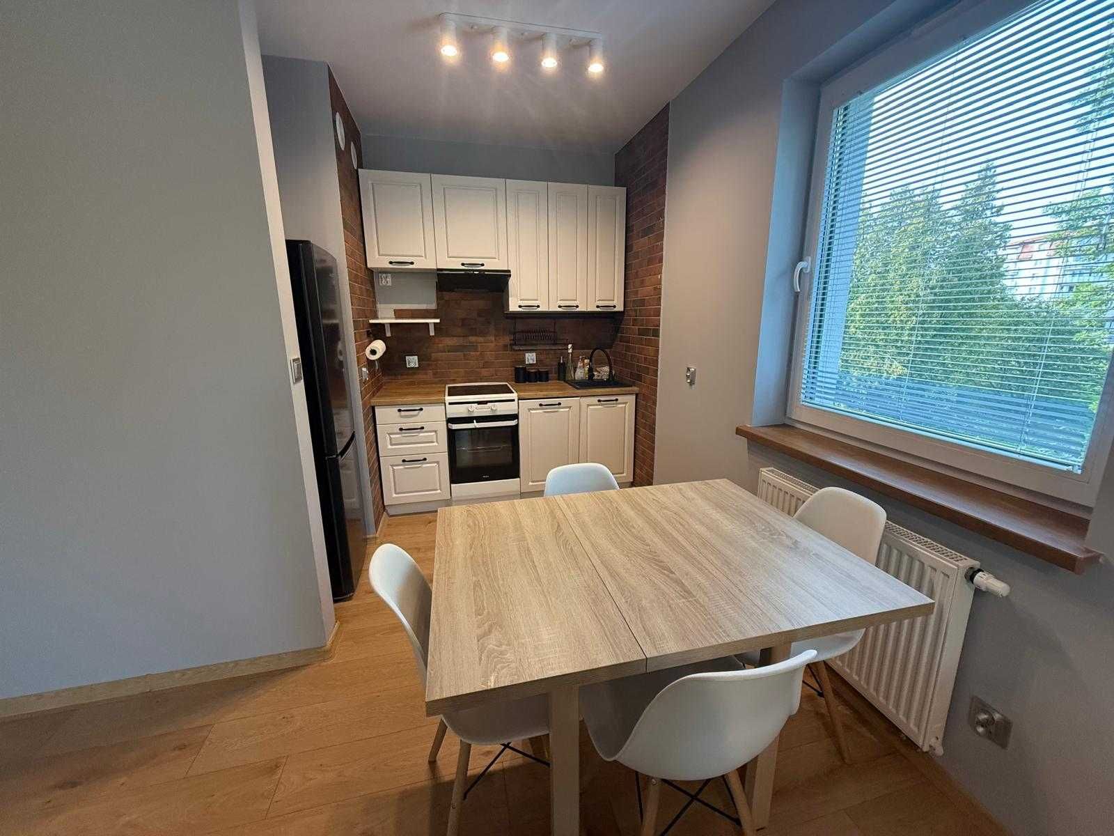 Nowoczesny apartament blisko centrum miasta - najem długoterminowy