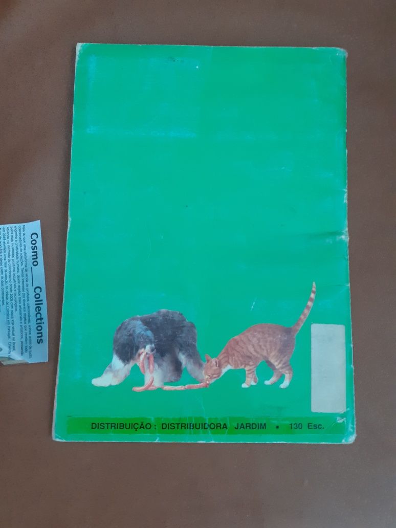 Caderneta Completa Cães e Gatos 1993 com todos os cromos