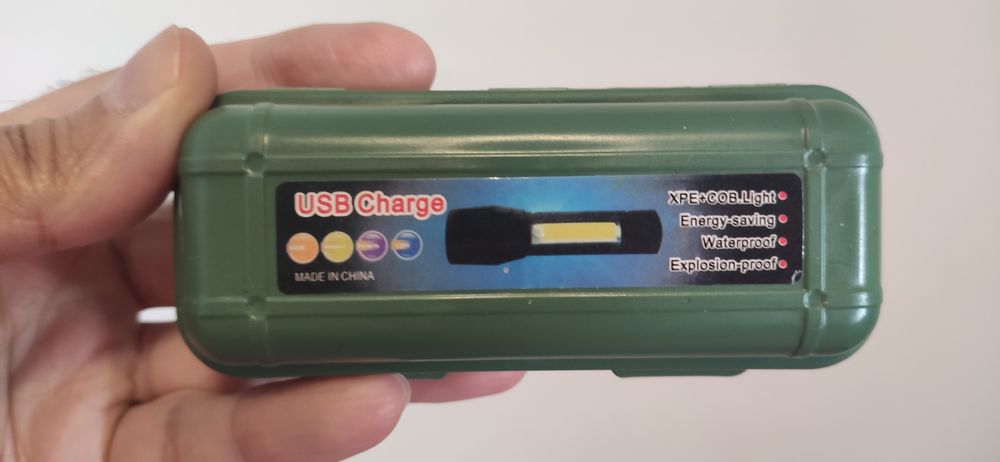 Mini lanterna potente