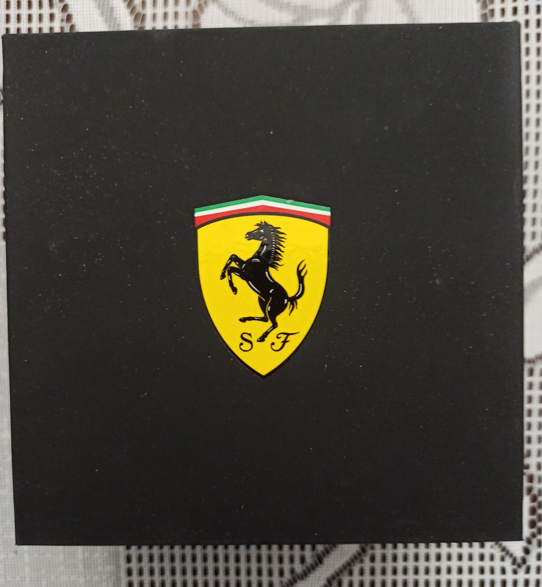 Relogio Scuderia Ferrari