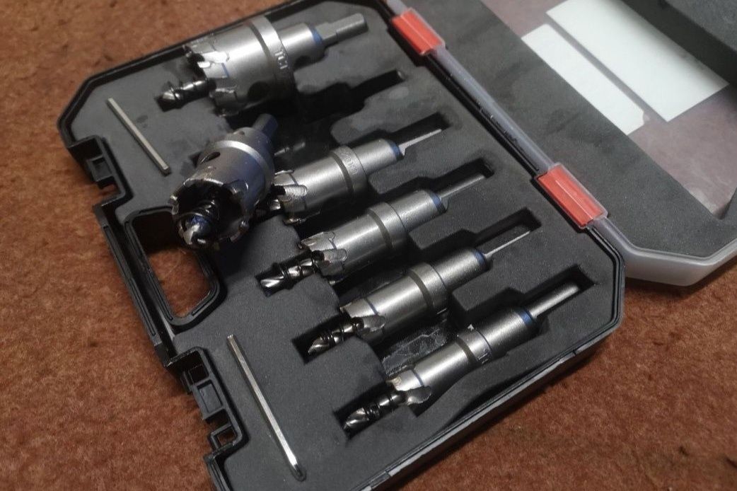 Wiertło otwornica korona do metalu drewna plastiku PCV zestaw 16-35 mm