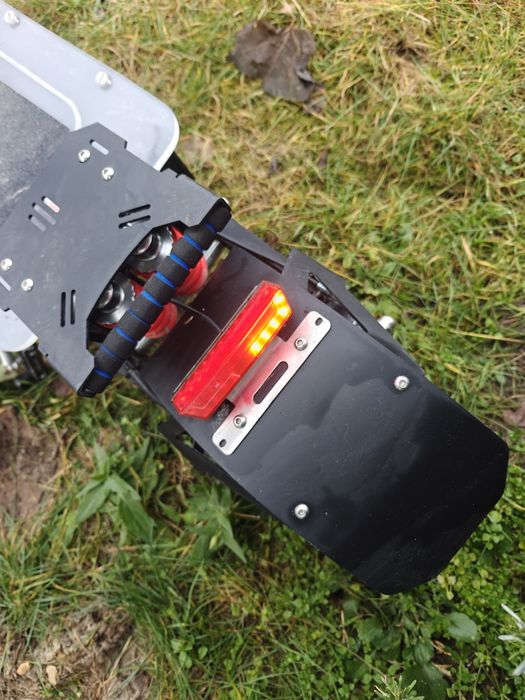 Hulajnoga elektryczna 8000W, do 100km zasiegu,60V 40Ah 13 cali koła te