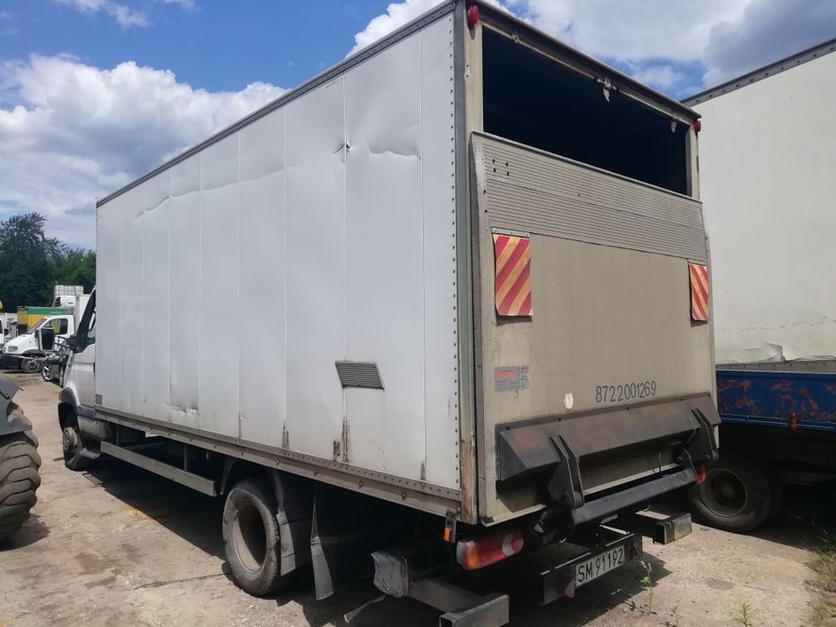 Kontener samochodowy, boczne drzwi 5.20×2.10 ×2.20