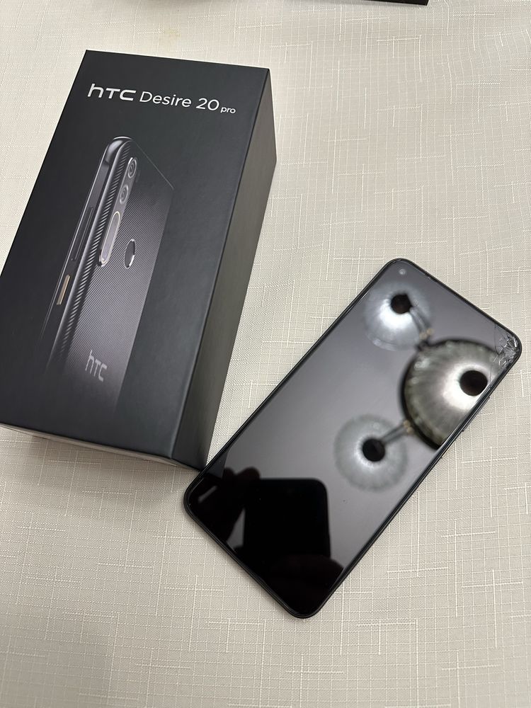 Telefon smartfon HTC Desire 20 Pro 128 gb