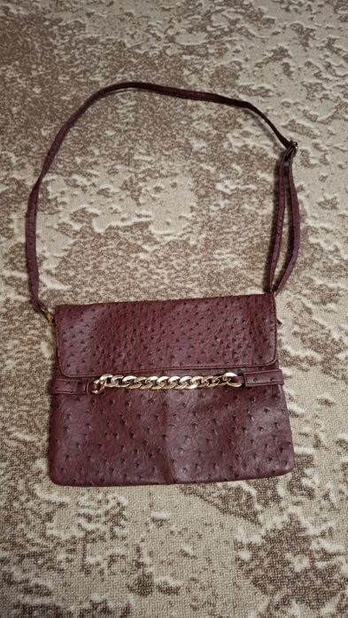 Женская сумка-клатч