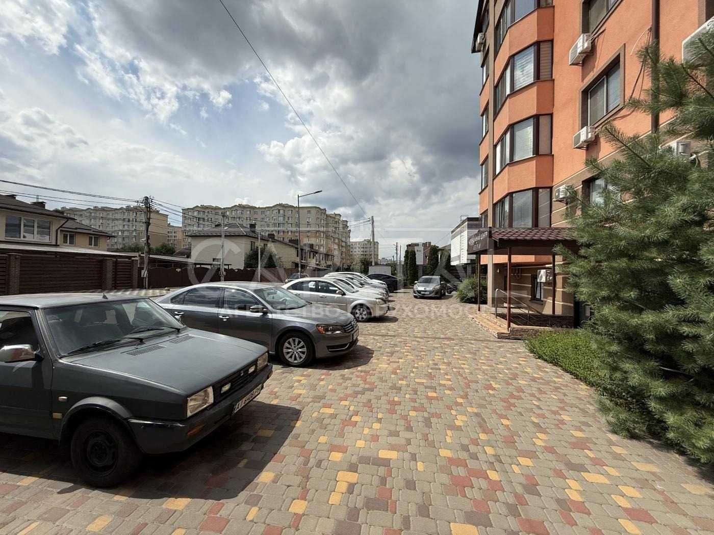 Продаж фасадного приміщення/Софіївська Борщагівка/вул Щасливі 35/114 м