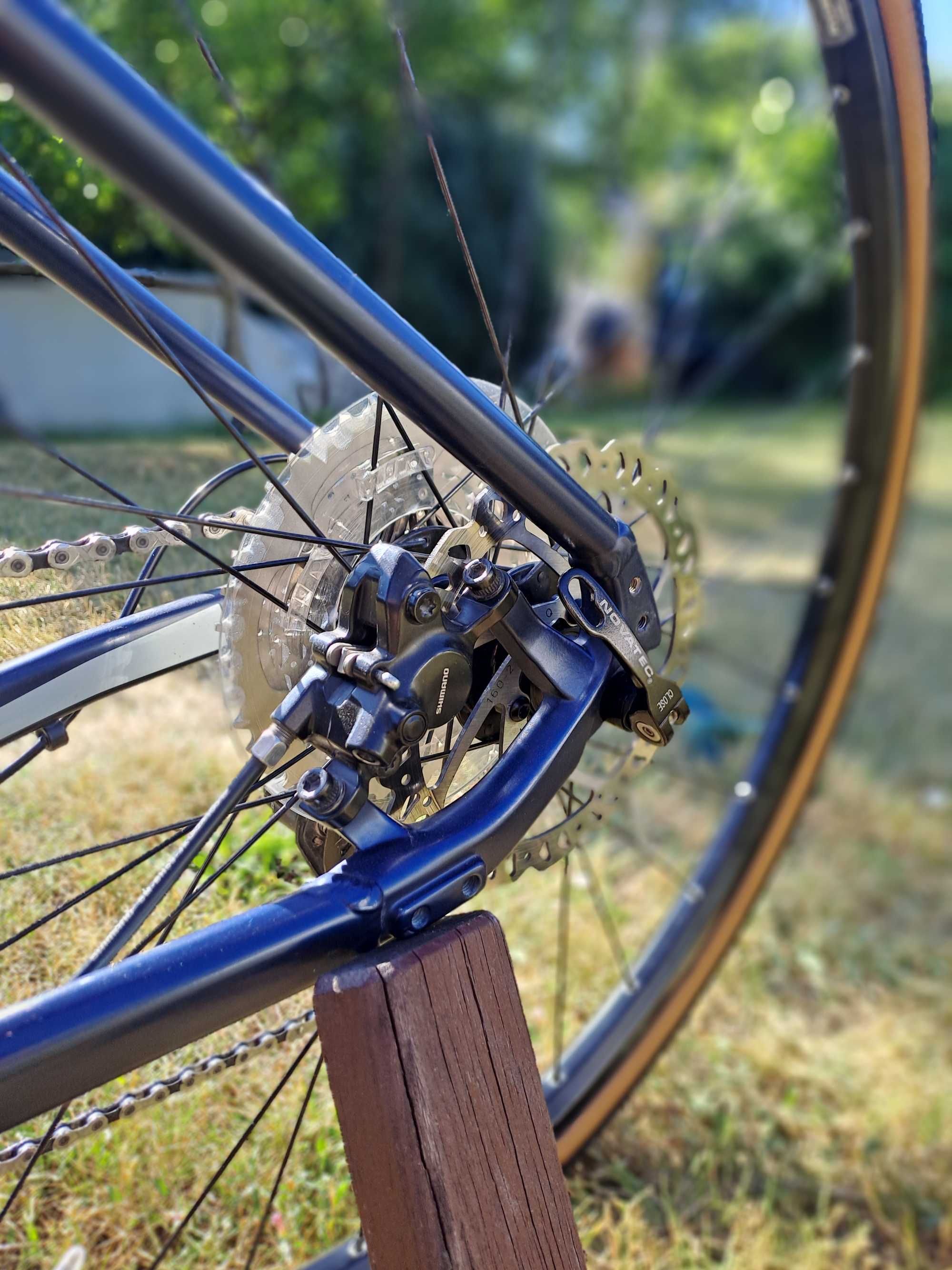 Sprzedam rower Giant Roam 1 shimano deore 2x10