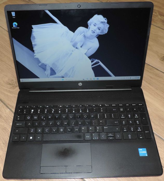 4 letni laptop HP i3-11gen 8GB SSD 256GB 15,6" gw6m - Lapserwis Elbląg