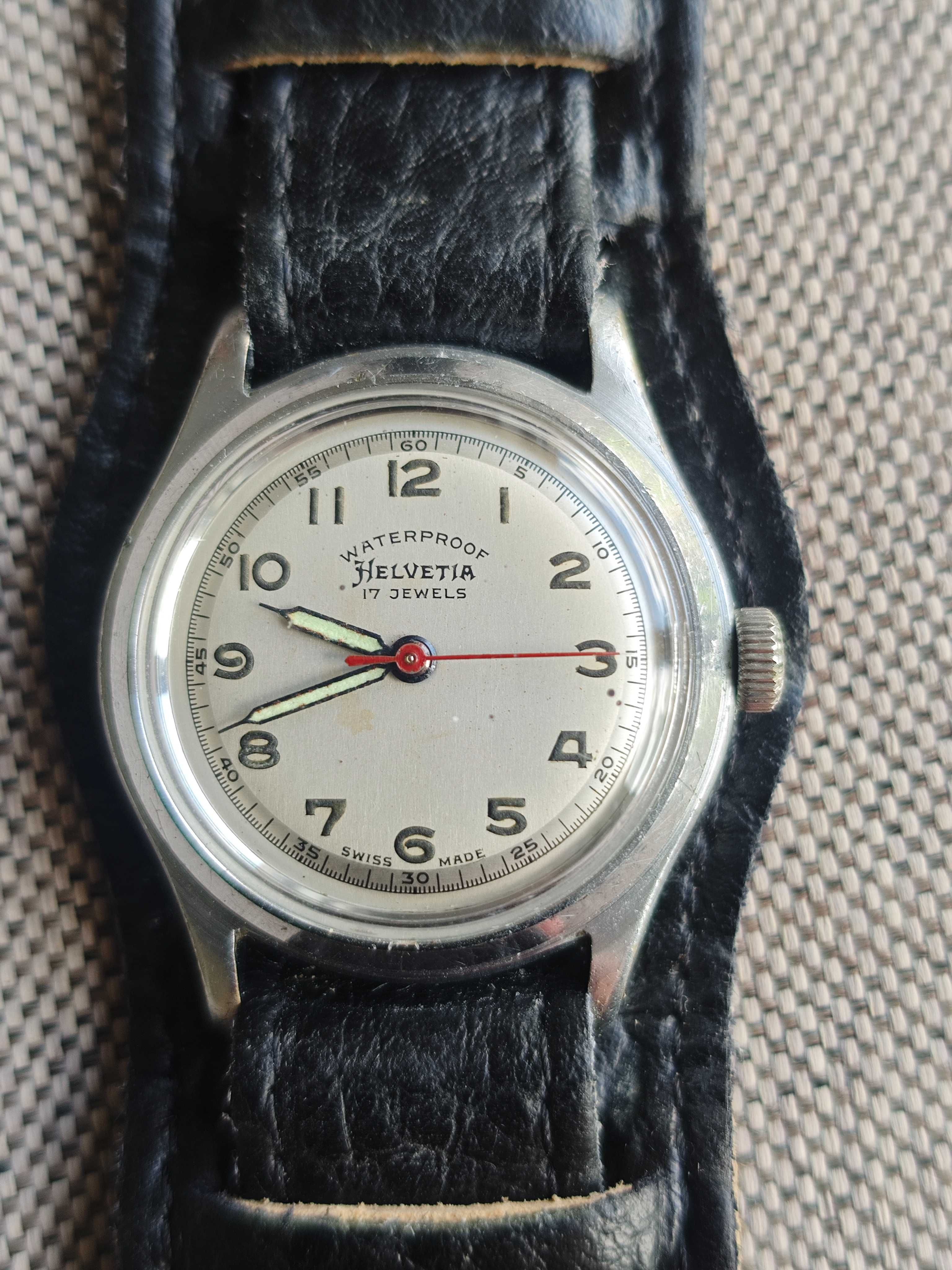 wojskowy model HELVETIA mechaniczny zegarek nakręcany SWISS MADE retro