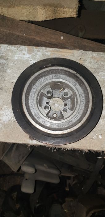 Audi 80 b4 pozostałości części