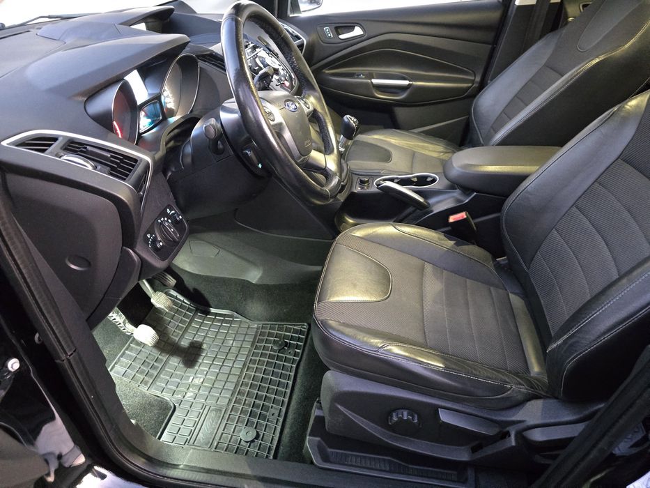 Ford Kuga II 2.0 tdci 4x4 super stan Zarejestrowany