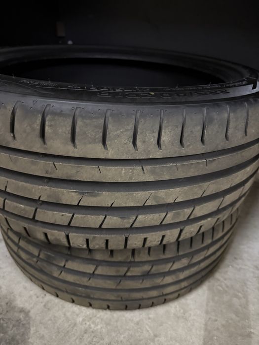 Nokian 225 40 18