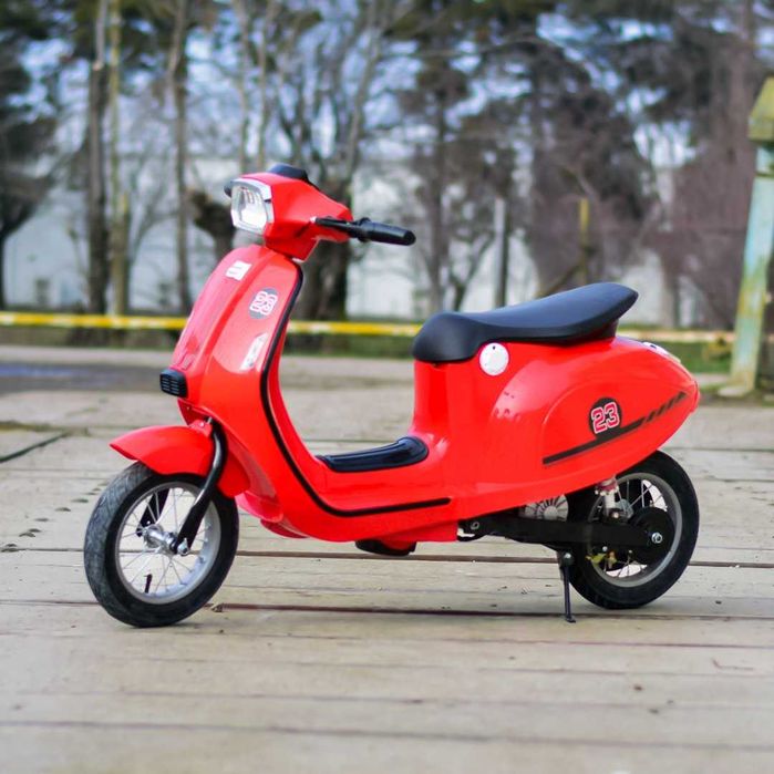 Motocykl SKUTER VESPA PIAGGIO 24V Elektryczny Auto Akumulator 2 DZIECI