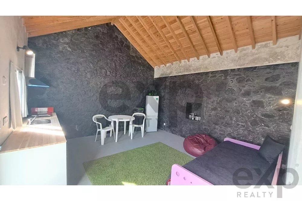 Moradia Renovada com Licença AL – Pedreira, Nordeste