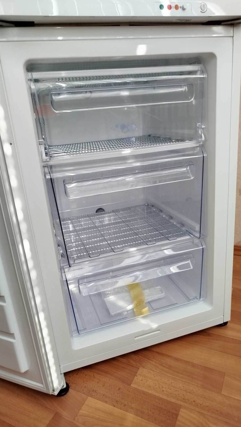 Морозильная камера ZANUSSI