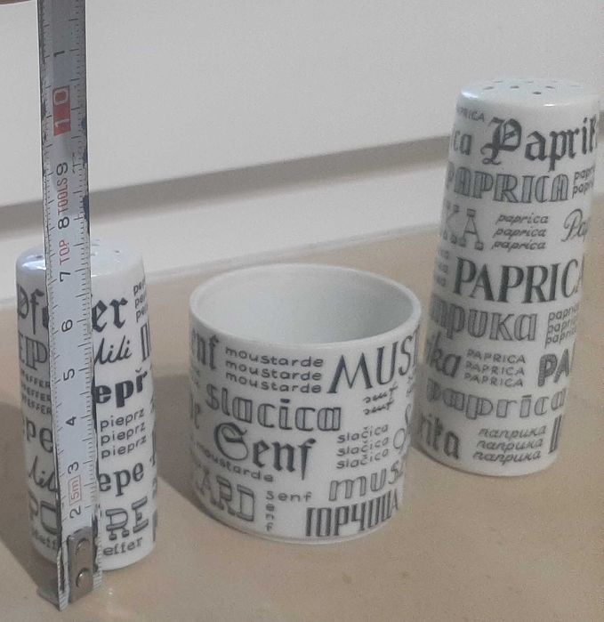 Pojemniczki na przyprawy - pieprz, papryka, musztarda