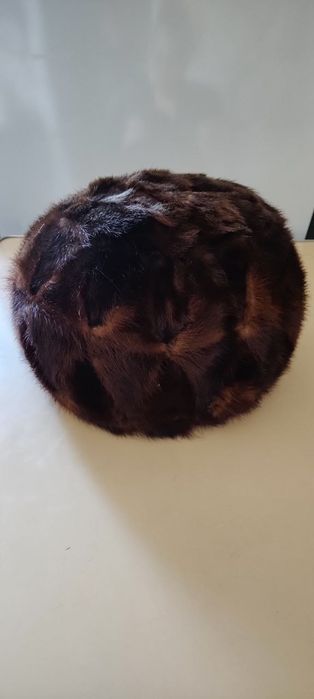 Норковый берет женский