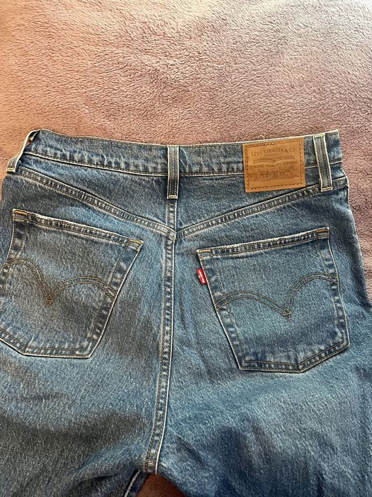 Jeans novos levi’s modelo ribcage straight ankle