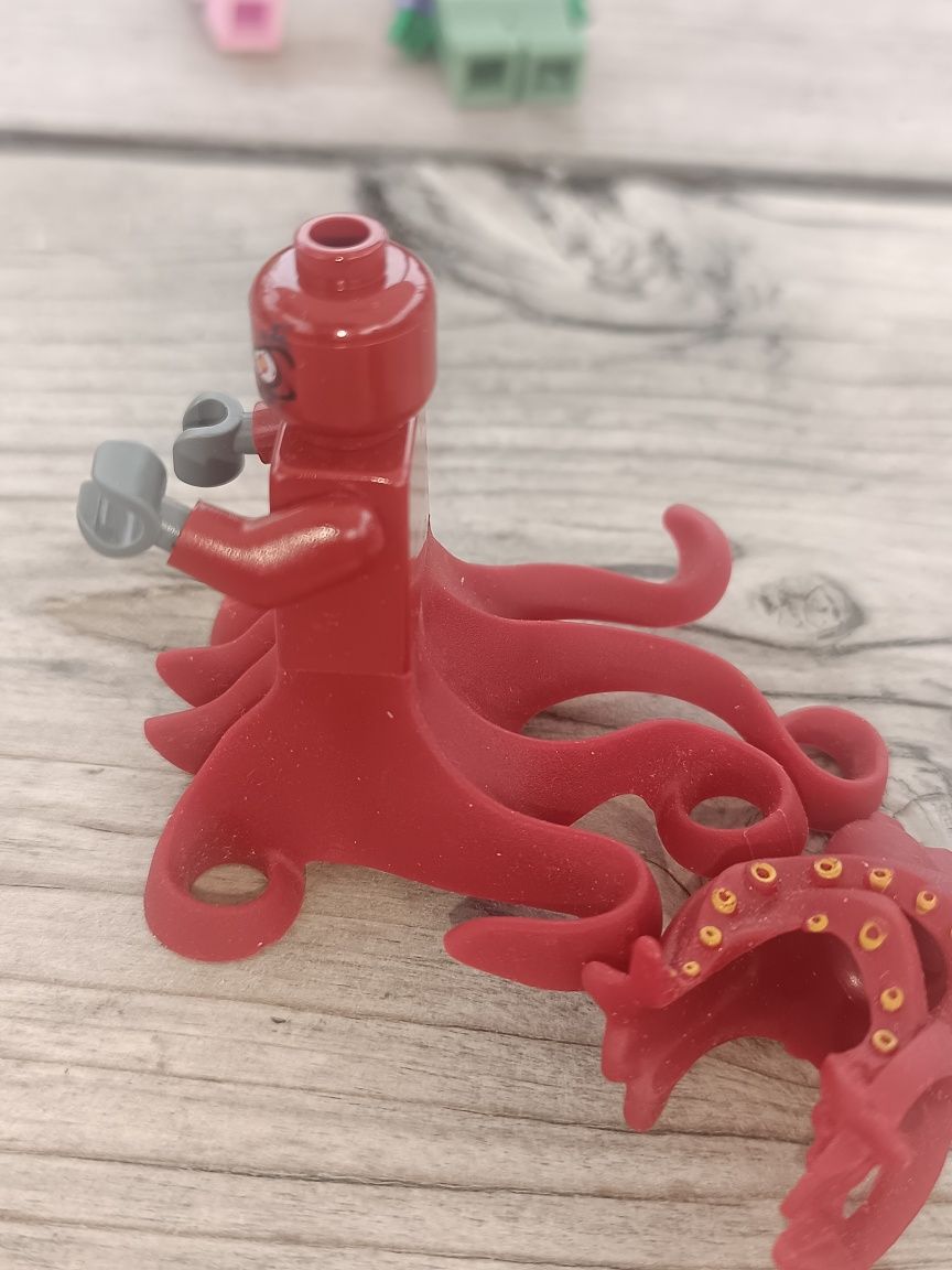 LEGO figurka Atlantis Squid warrior