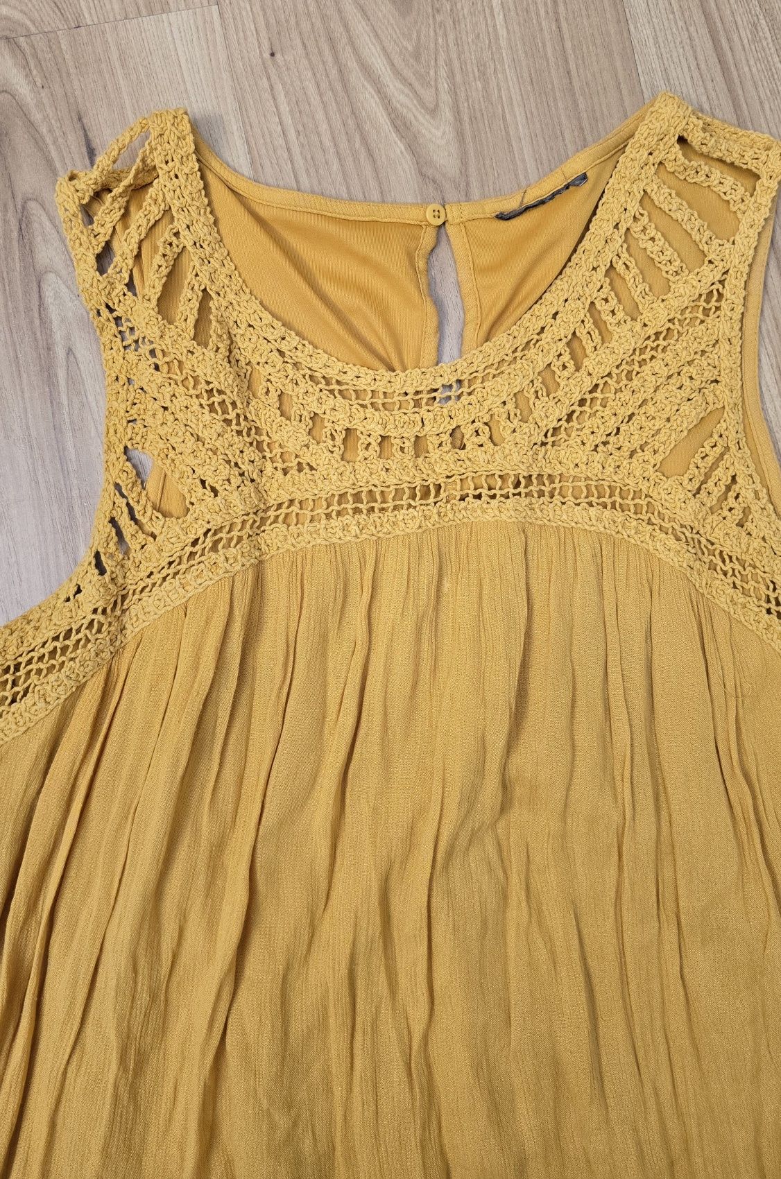 żółta sukienka boho