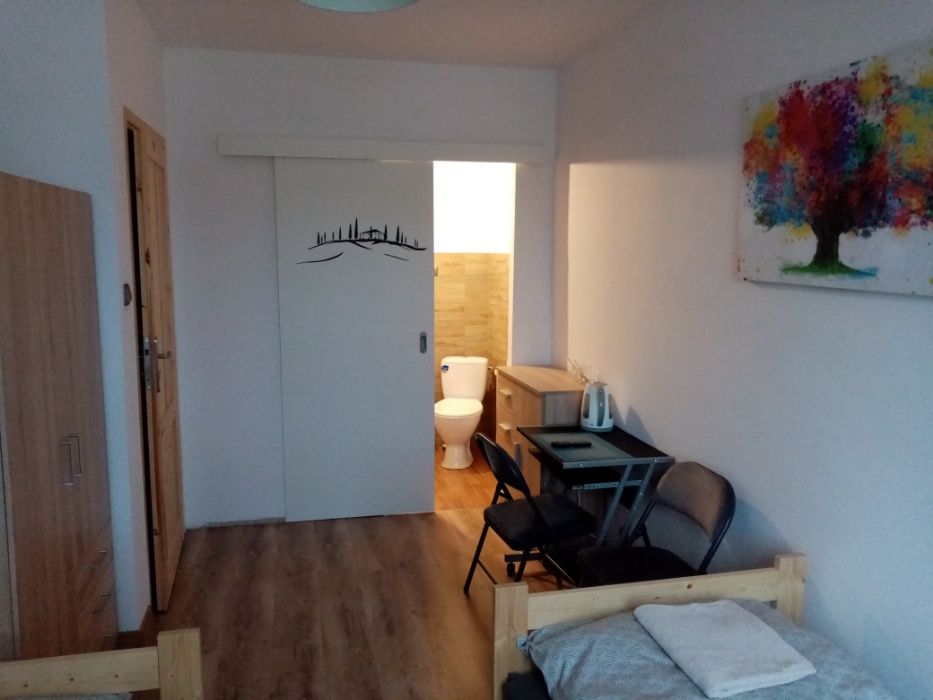 Pokoje gościnne, noclegi Świebodzice