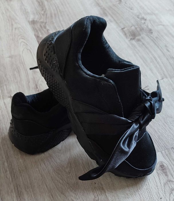 Adidasy dziewczęce 35