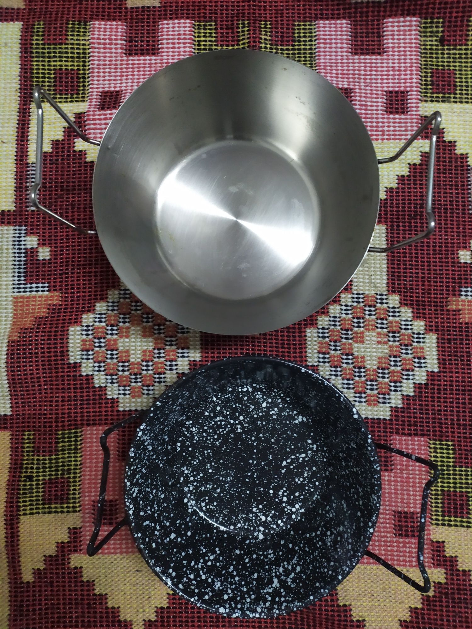 Dois Tachos para fritar