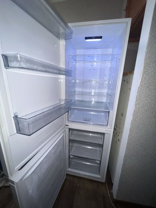 Холодильник Gorenje No Frost+ / MULTIFLOW 360°