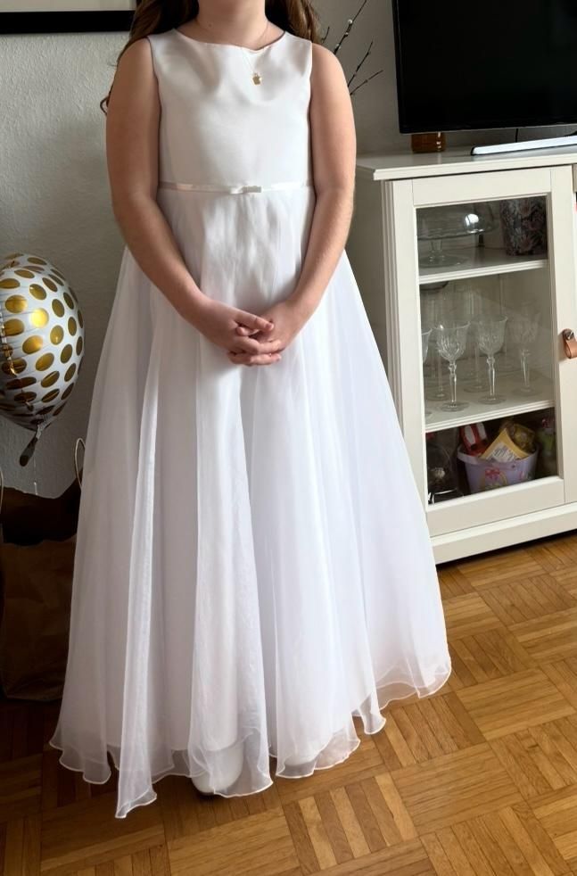 Sukienka komunijna
