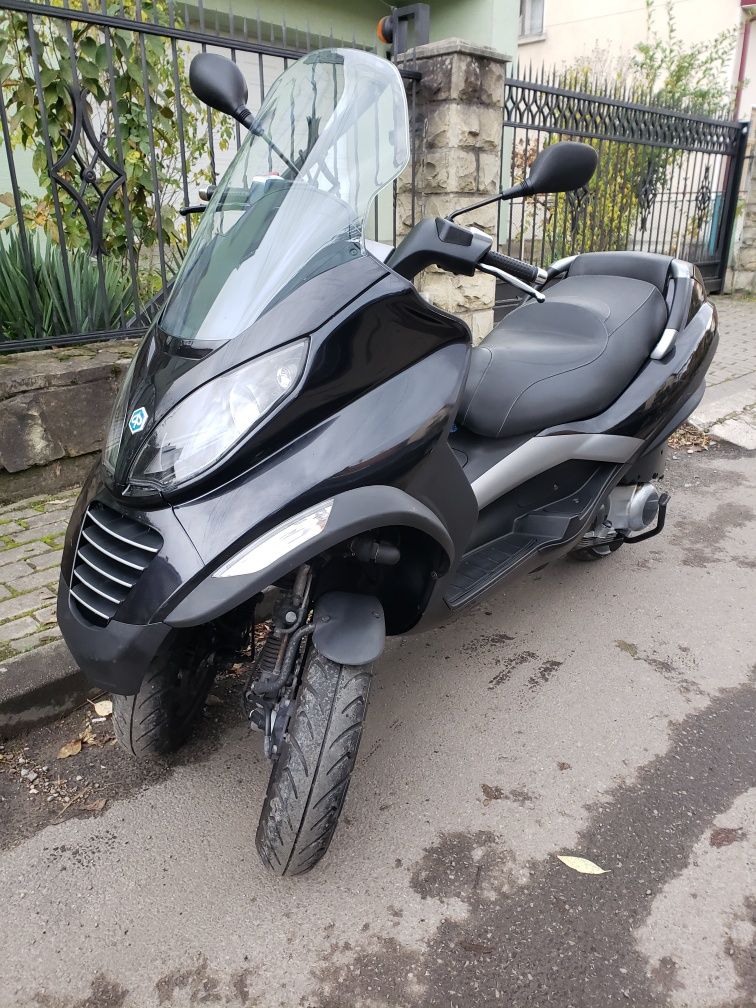 Скутер Piaggio Mp3 125cc