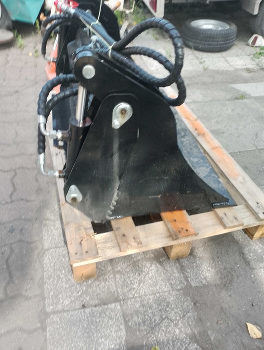 Łyżka krokodyl 4w1 do miniładowarki mini traktorka Ładowarka Avant