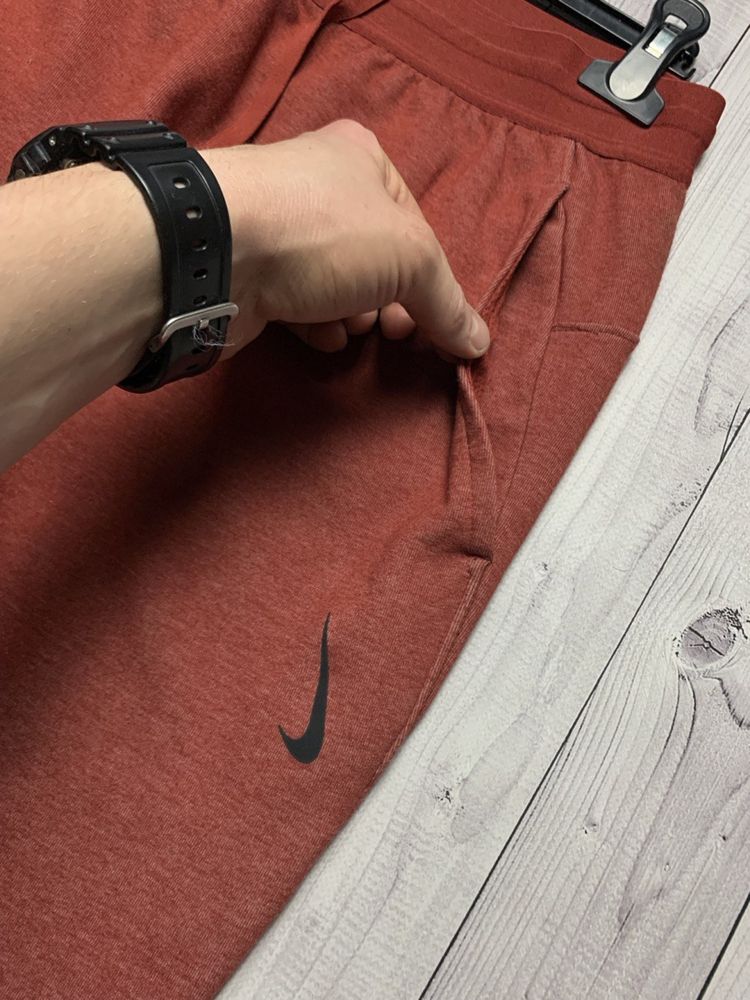 Nike Жіночийспотривний костюм фліс рожевий найк