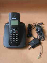 Bezprzewodowy telefon stacjonarny

SIEMENS Gigaset A580  Germany