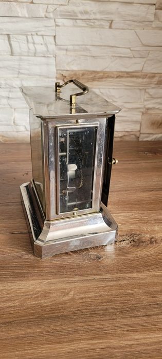 Stary budzik kareciak z pozytywką