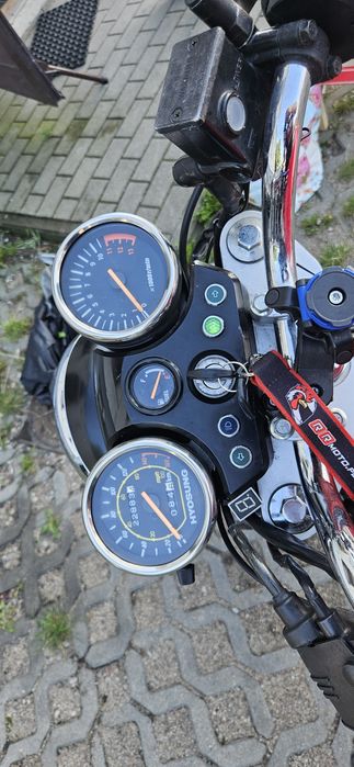 Hyosung GT125 Comet