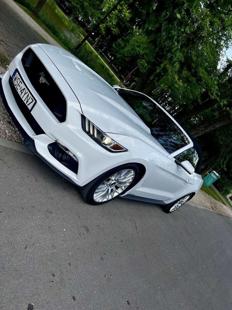 Ford mustang cabrio