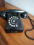 Stary polski  ,bakielitowy telefon stacjonarny i stacjonarney Siemens