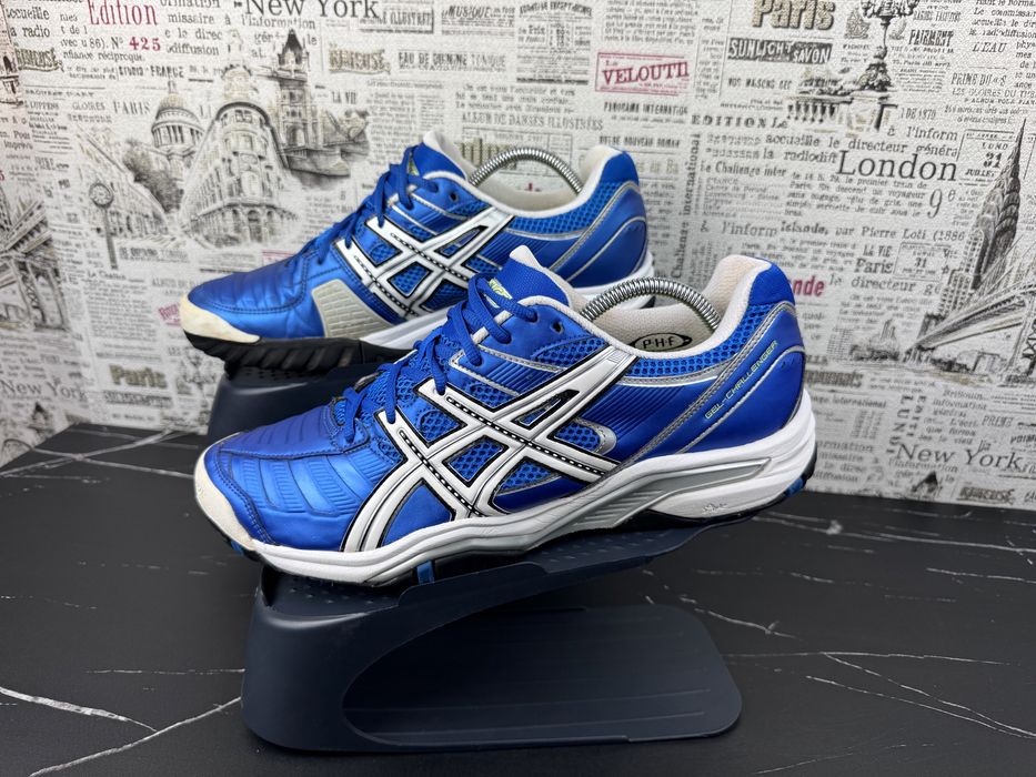 Кросівки Asics GEL-CHALLENGER Розмір 46 / Взуття