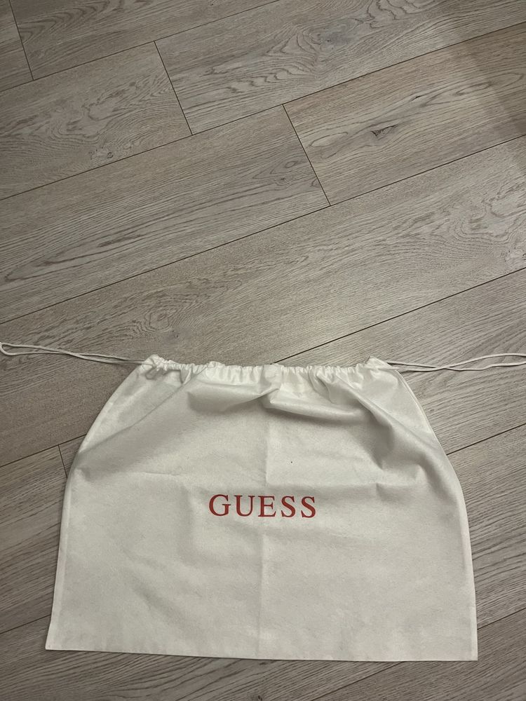 Guees guess guess