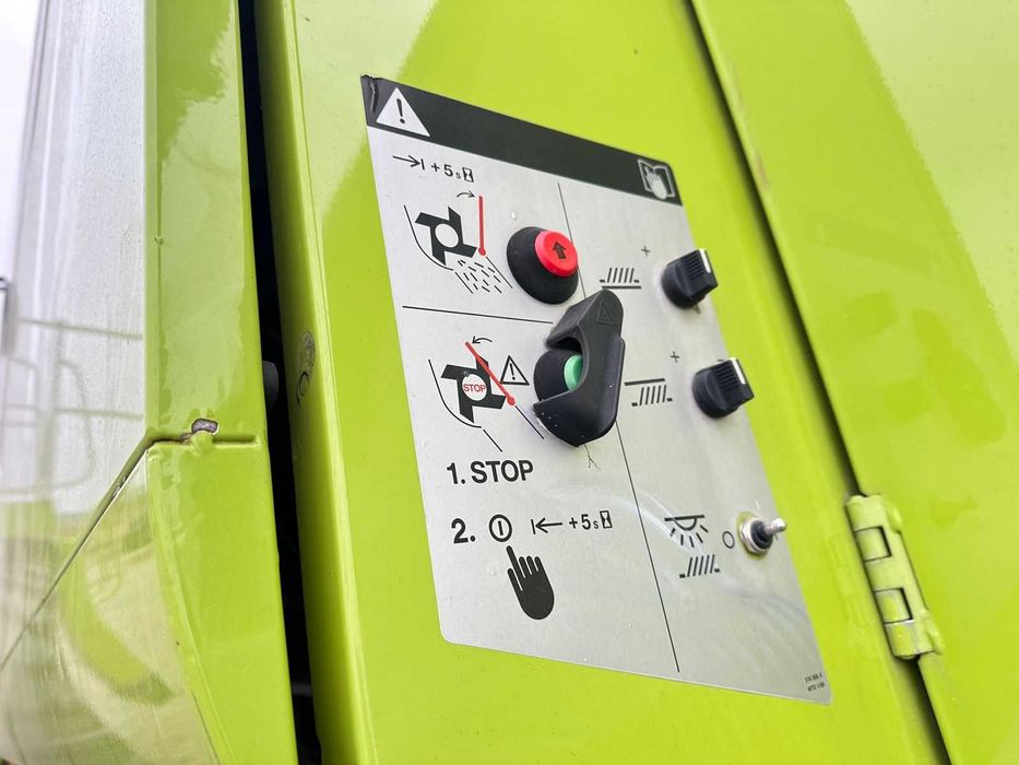 Комбайн CLAAS Lexion 560 2009 року