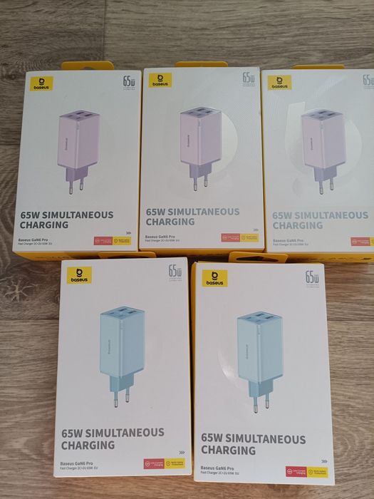 быстрий  заряткий 67w Baseus GaN6