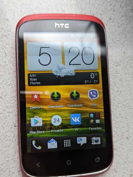 HTC desire C czerwony