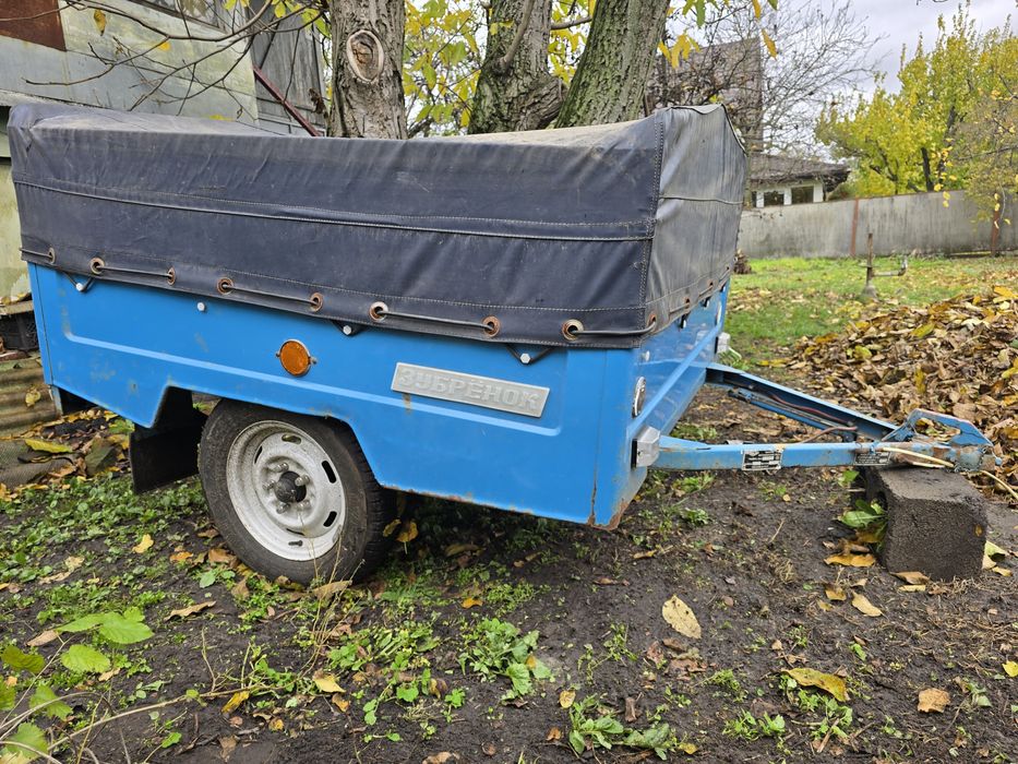 Продам прицеп  зубренок