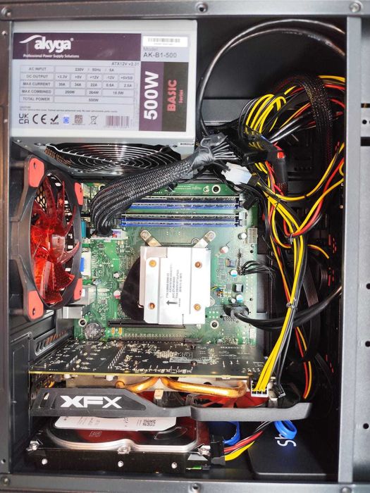 Gamingowy komputer RGB.RX470 8GB,32GB RAM,SSD,1TB HDD+monitor+akcesori