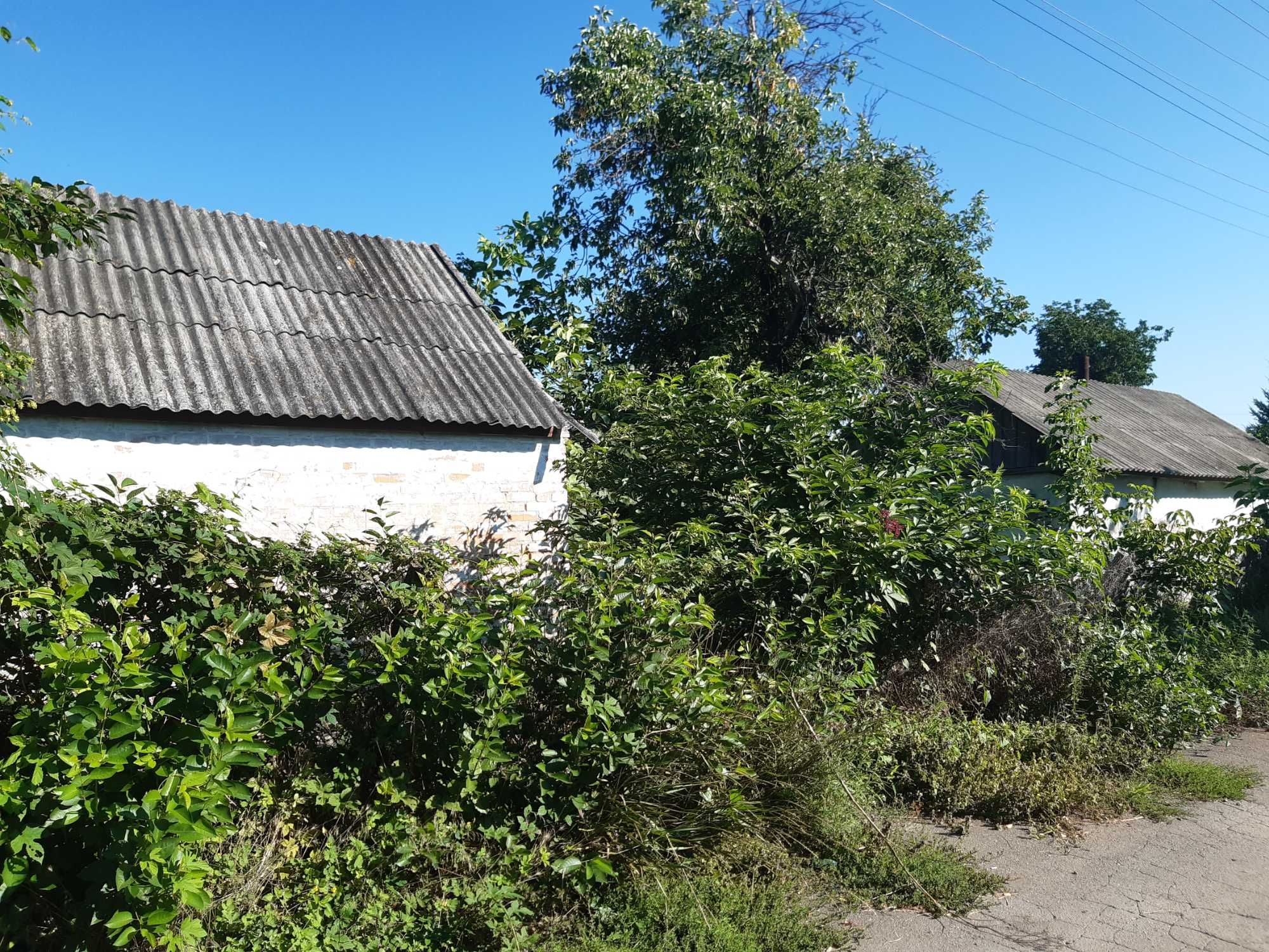 Будинок/Земельна ділянка