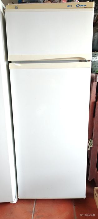 Conjunto estante+frig+cong.