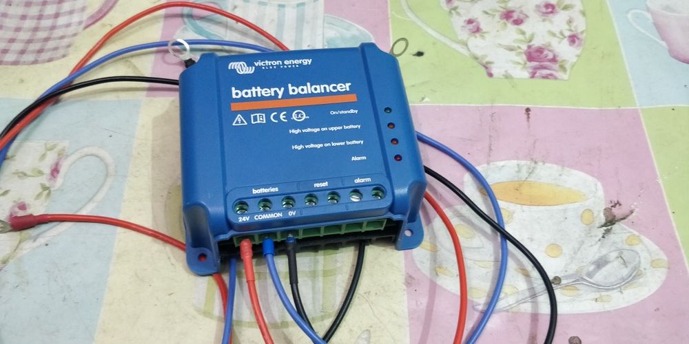 Балансир Victron Energy