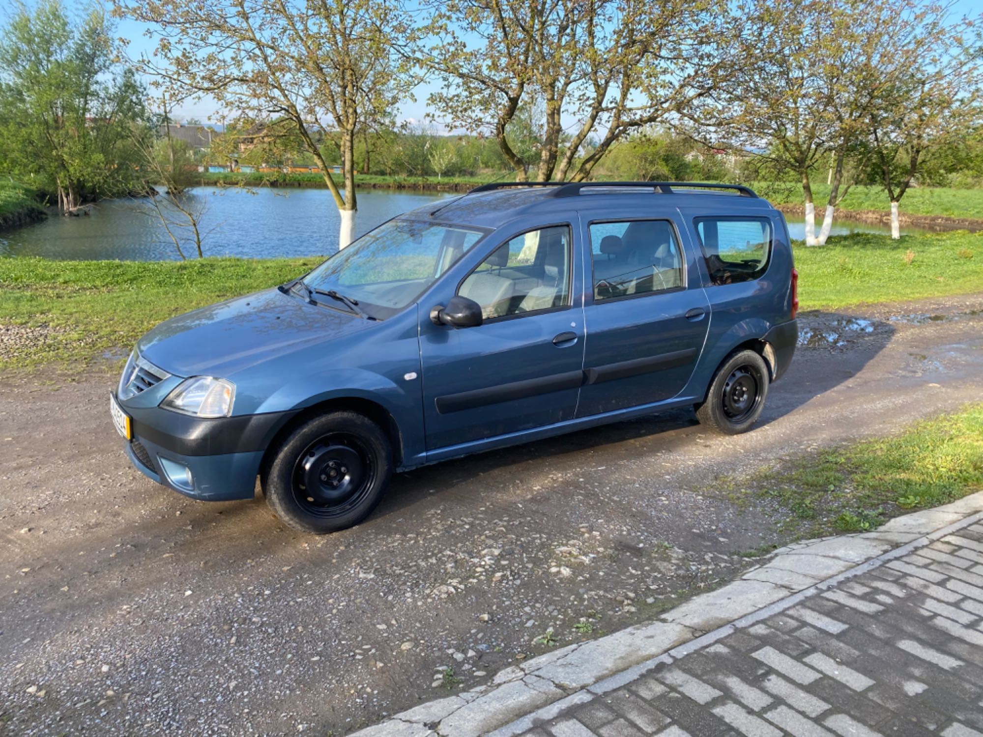 Продам Dacia Logan 1.6 газ/бензин